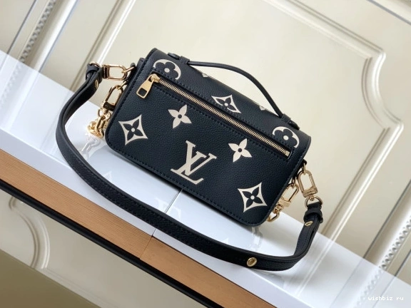 WIS POCHETTE METIS LOUIS WEST EAST VUITTON 1010